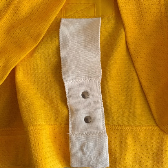 Nike Yellow USA Hockey Jersey - Picture 5 of 6